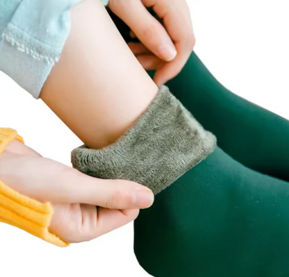 WinterFeet X12™  Calcetines Térmicos 45% Dcto solo por ¡Hoy!